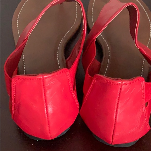Sandles - Picture 5 of 6